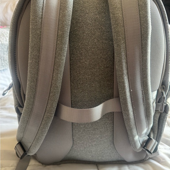 All in motion Classic Gray Backpack - Picture 7 of 7